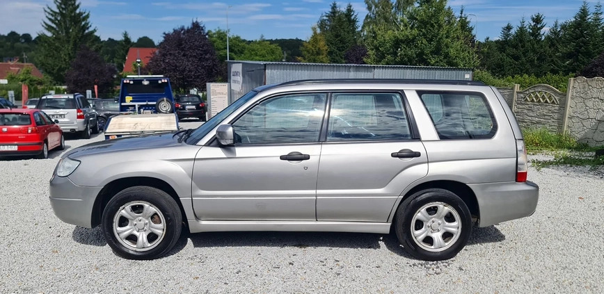 Subaru Forester cena 15900 przebieg: 218000, rok produkcji 2006 z Olszyna małe 497